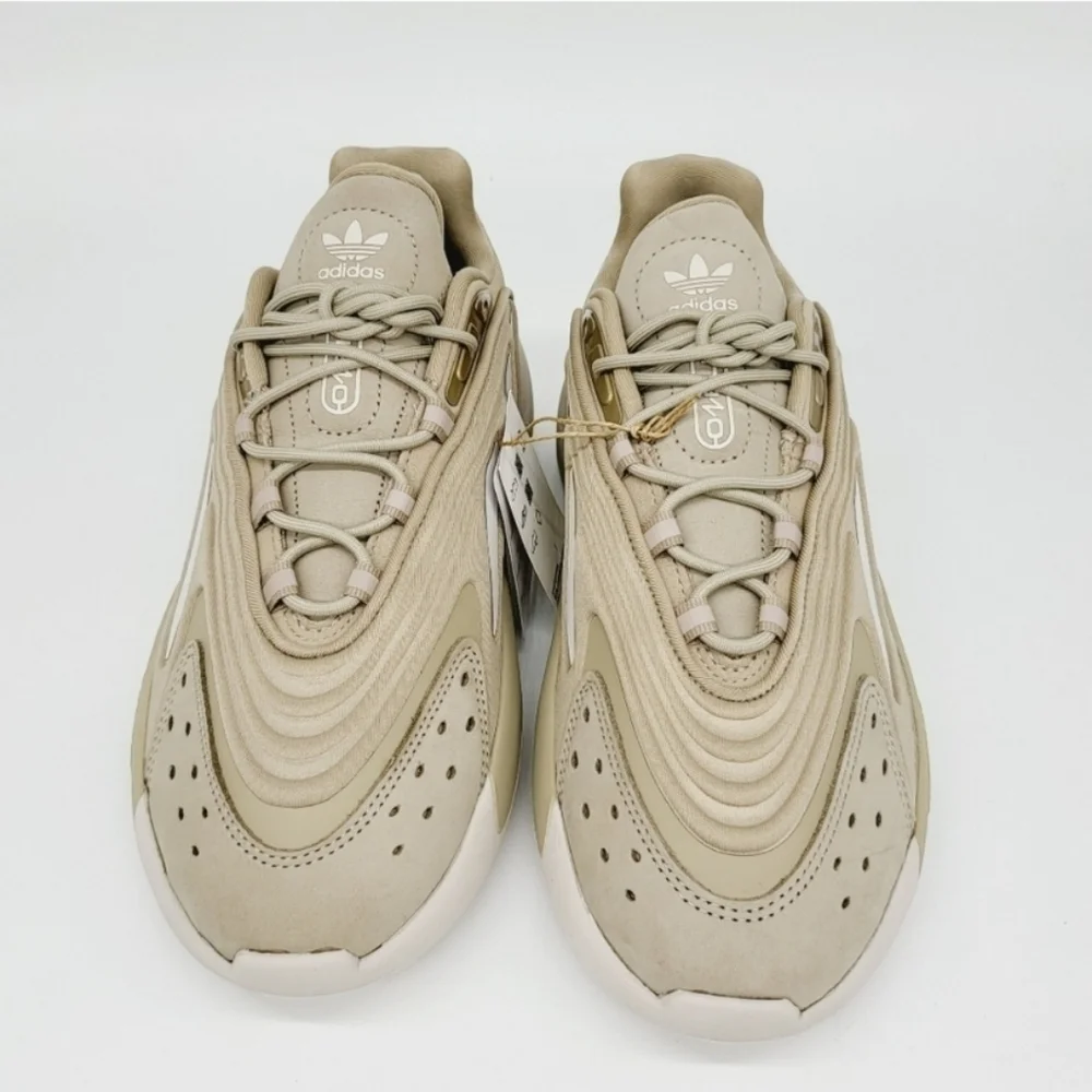New Adidas Ozelia Women's Running Shoes Size 7.5 - Picture 3 of 8
